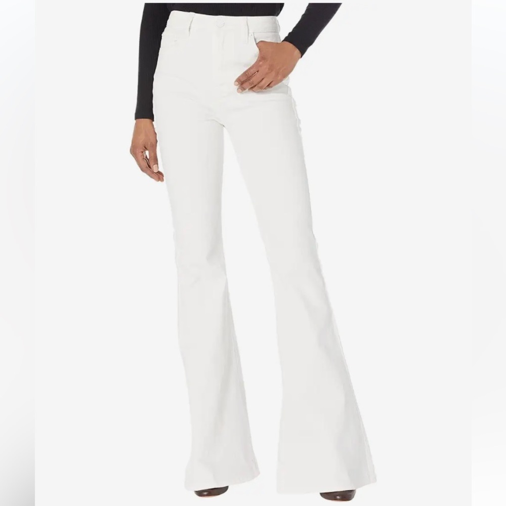 7 For All Mankind Megaflare Jeans in Clean White NWT